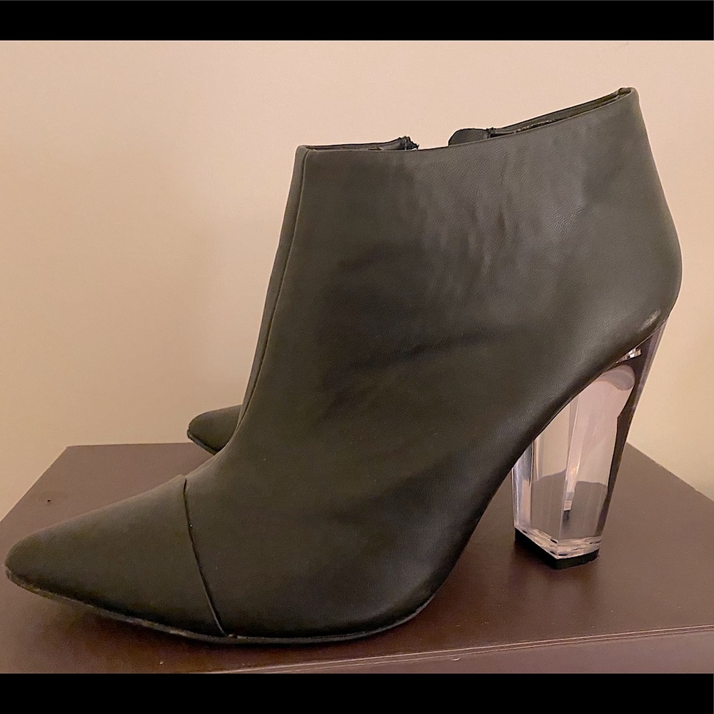 Tildon
Black Fleeting Boots/Booties
